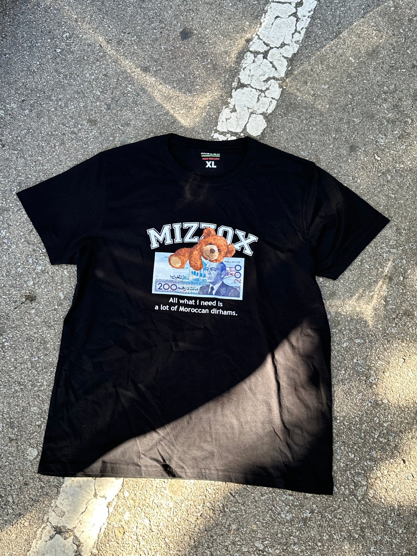200 Dirham T-Shirt { for men & women }